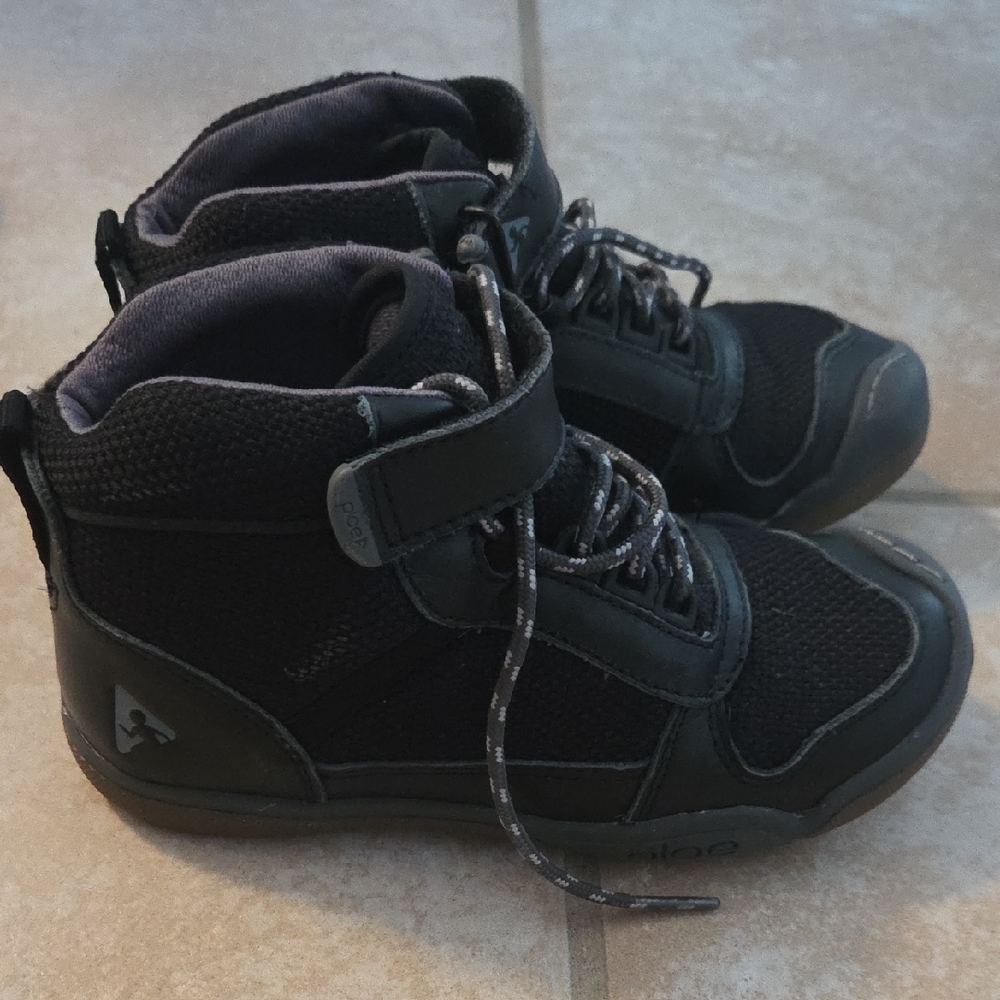 PLAE Black Kids Boots - Picture 3 of 4